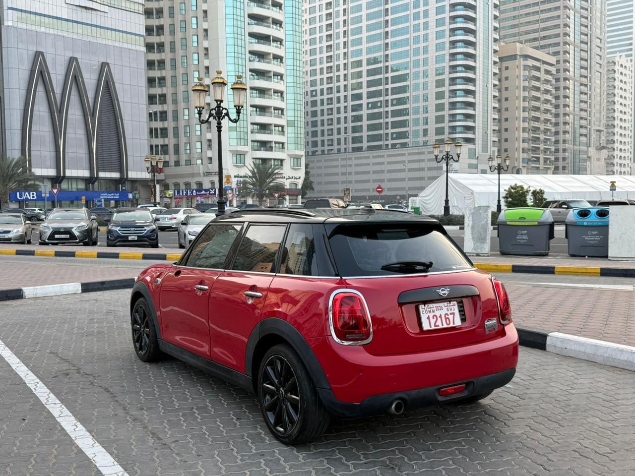 MIni Cooper 2021 Red image
